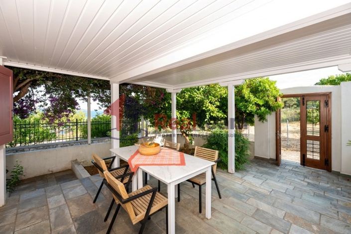 Image No.16-Propriété de 4 chambres à vendre à Alonnisos