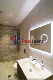 4646e4a1963c4aaabe59de8abb3a9330