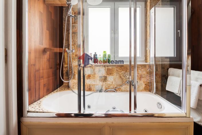 Image No.17-Propriété de 7 chambres à vendre à Palaio Faliro