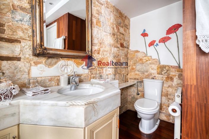 Image No.18-Propriété de 7 chambres à vendre à Palaio Faliro