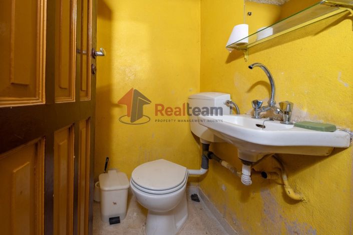 Image No.16-5 Bed Property for sale