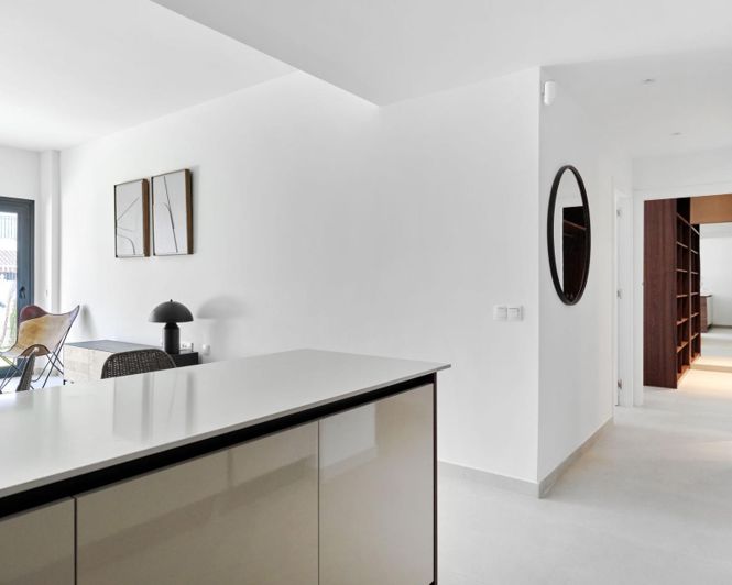 Image No.20-2 Bed Apartment for sale