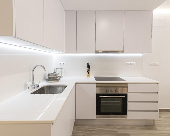 Image No.6-3 Bed Townhouse for sale