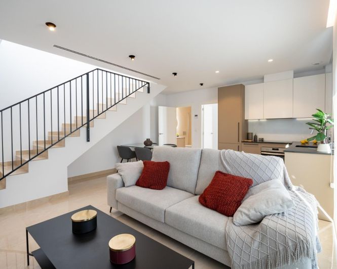 Image No.7-3 Bed Townhouse for sale