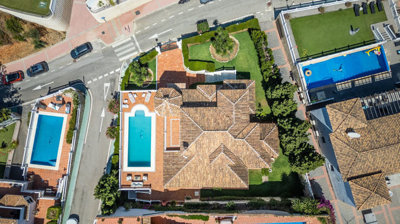 9-467d0cee5b725f3ef65f102a0c2e69c0