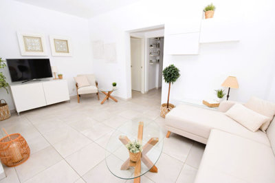 2-5bd7b9d04b45e33852eaf0ec6670150d