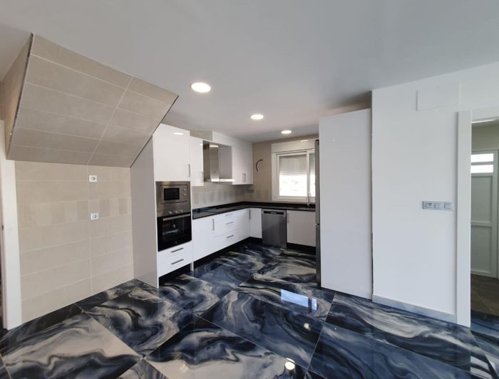 Image No.14-4 Bed Villa for sale