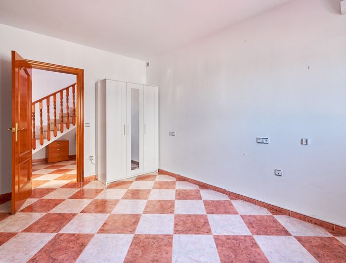 Image No.9-Propriété de 4 chambres à vendre à Turre