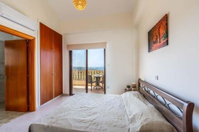 Detached Villa For Sale  in  Kissonerga