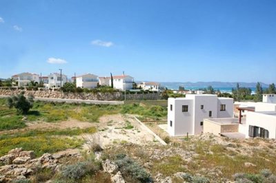 Detached Villa For Sale  in  Argaka