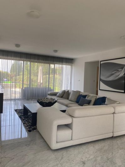 Image No.3-6 Bed Villa for sale