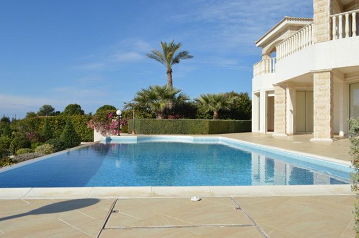 Image No.3-4 Bed Villa for sale