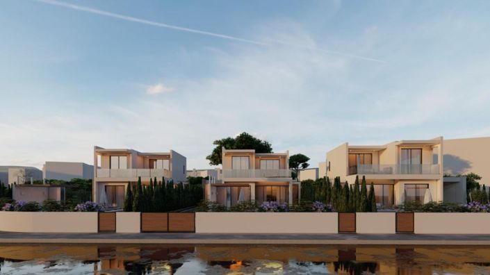 Image No.9-4 Bed Villa for sale