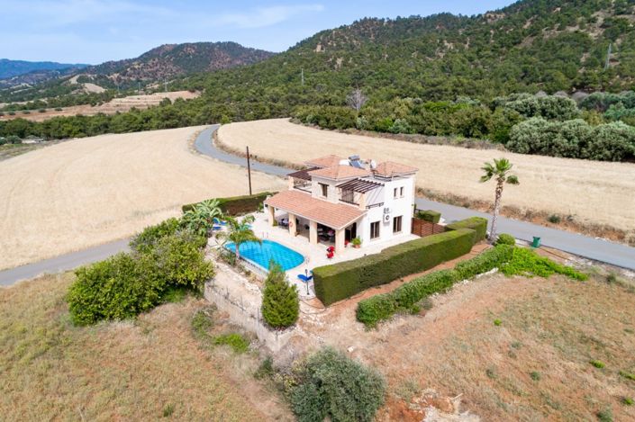 Image No.2-Villa de 4 chambres à vendre à Argaka