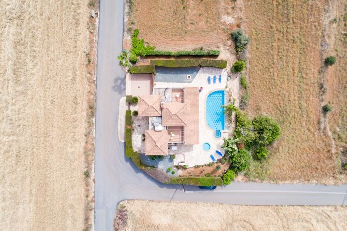 Image No.3-Villa de 4 chambres à vendre à Argaka