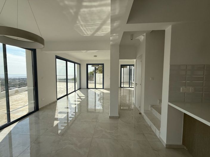 Image No.4-3 Bed Villa for sale