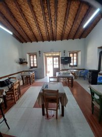 Restaurant  For Sale  in  Simou