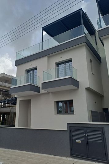 Image No.8-3 Bed Villa for sale