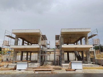 Detached Villa For Sale  in  Acheleia