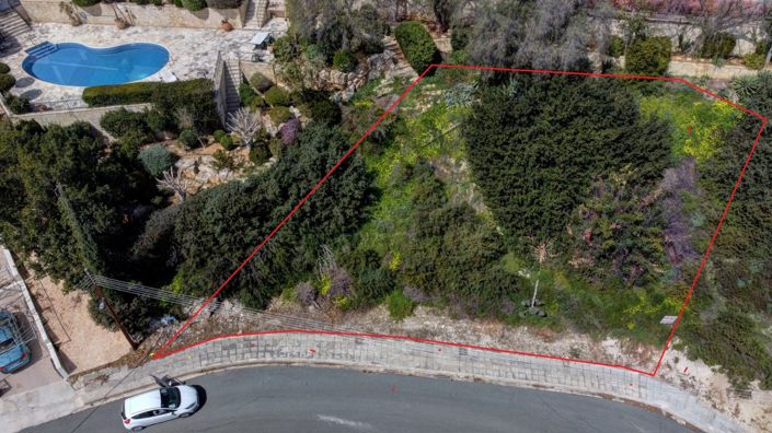 Image No.2-Terre à vendre à Peyia