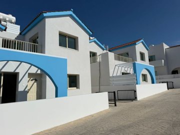 Detached Villa For Sale  in  Acheleia