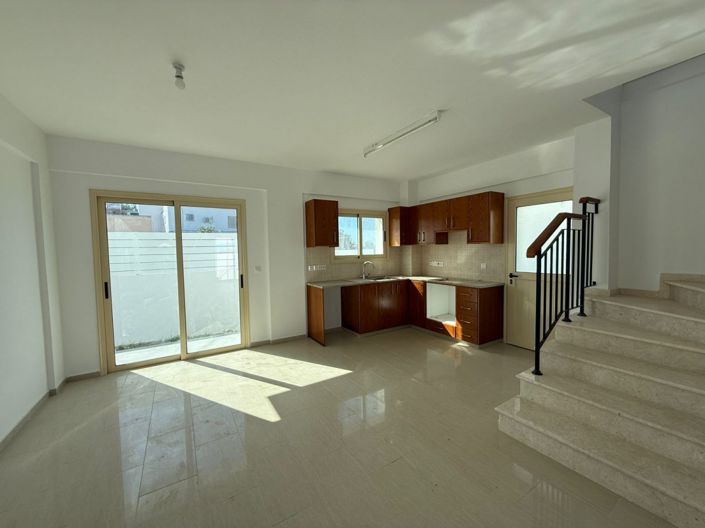 Image No.3-Villa de 3 chambres à vendre à Empa