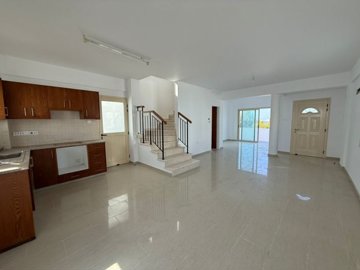 Detached Villa For Sale  in  Acheleia