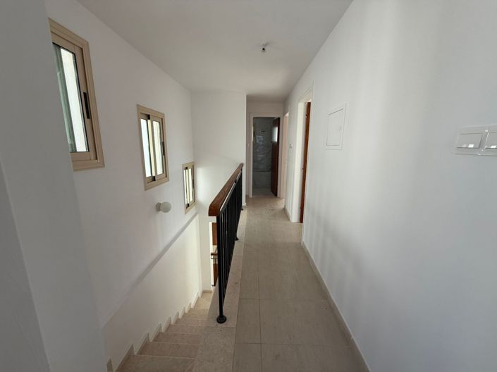 Image No.7-Villa de 3 chambres à vendre à Empa