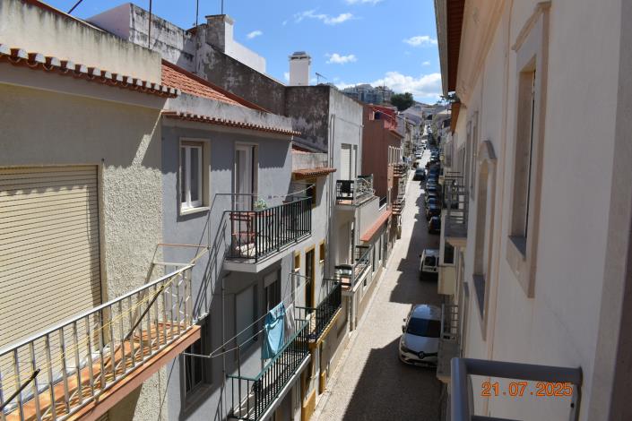 Image No.3-3 Bed Apartment for sale