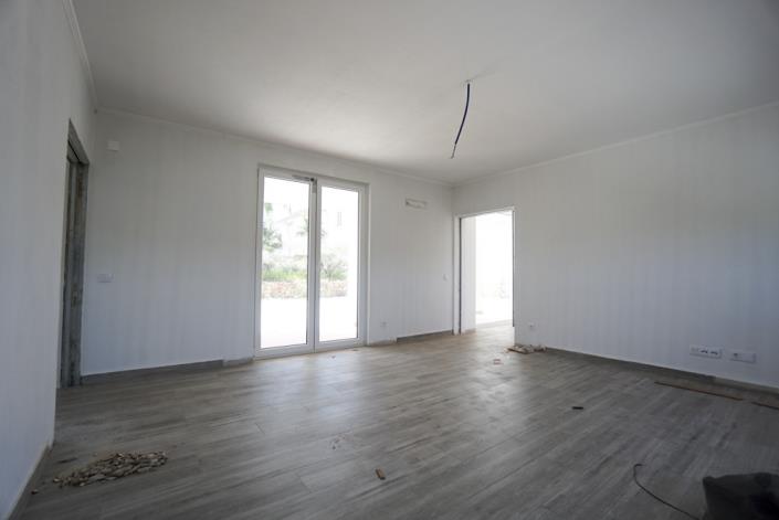 Image No.8-9 Bed Mansion for sale