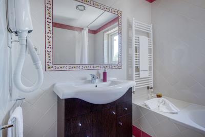 3cafcb5b-f08b-4204-8902-a31bc6cf497c