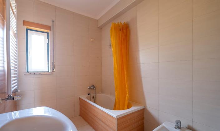 Image No.20-Maison de 4 chambres à vendre à Bombarral