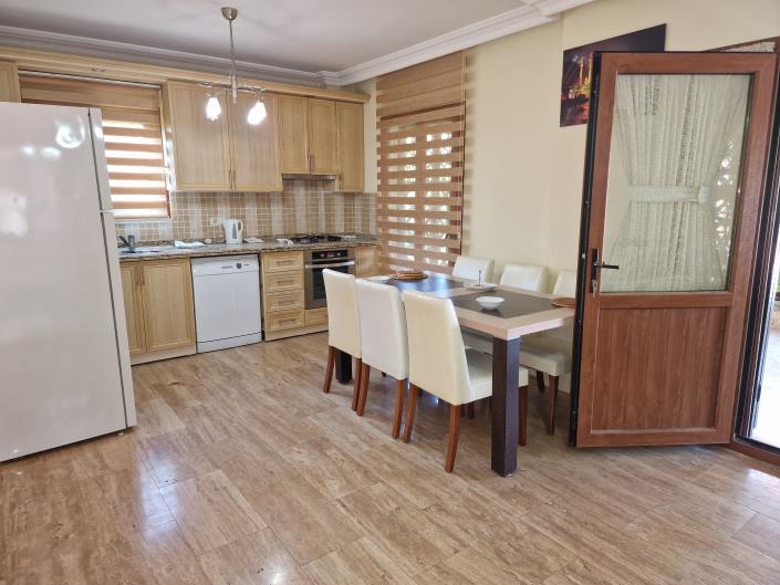 Image No.5-3 Bed Villa / Detached for sale