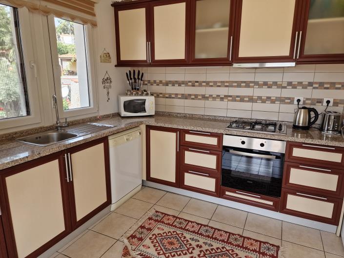 Image No.5-4 Bed Villa / Detached for sale