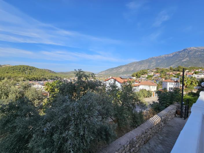 Image No.23-4 Bed Apartment for sale