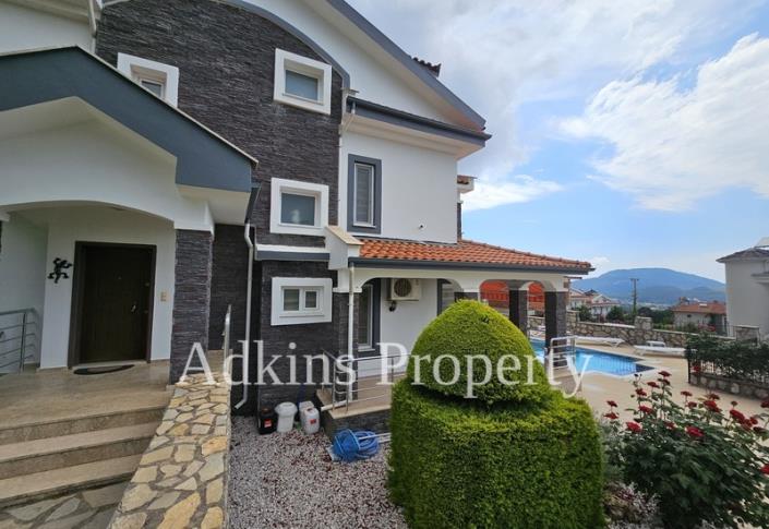 Image No.36-5 Bed Villa / Detached for sale