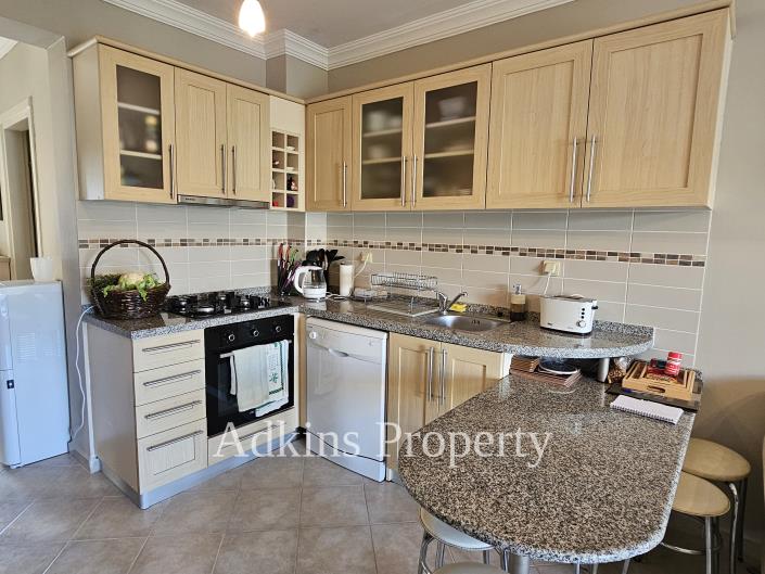 Image No.6-3 Bed Apartment for sale