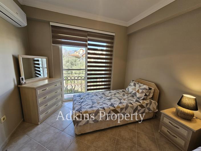 Image No.10-3 Bed Apartment for sale