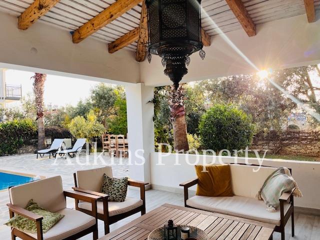 Image No.24-4 Bed Villa / Detached for sale