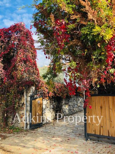 Image No.47-4 Bed Villa / Detached for sale