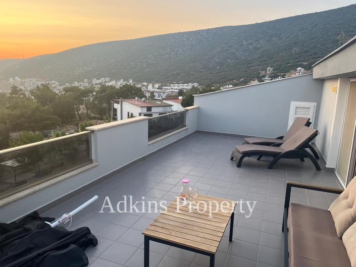 Image No.9-3 Bed Apartment for sale