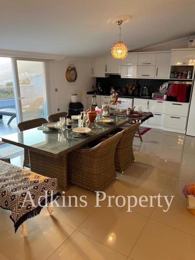 Image No.3-3 Bed Apartment for sale