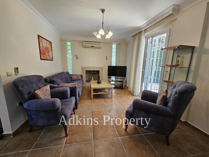 Image No.18-4 Bed Villa / Detached for sale