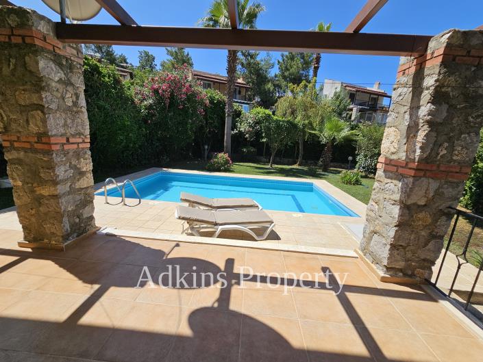 Image No.33-4 Bed Villa / Detached for sale