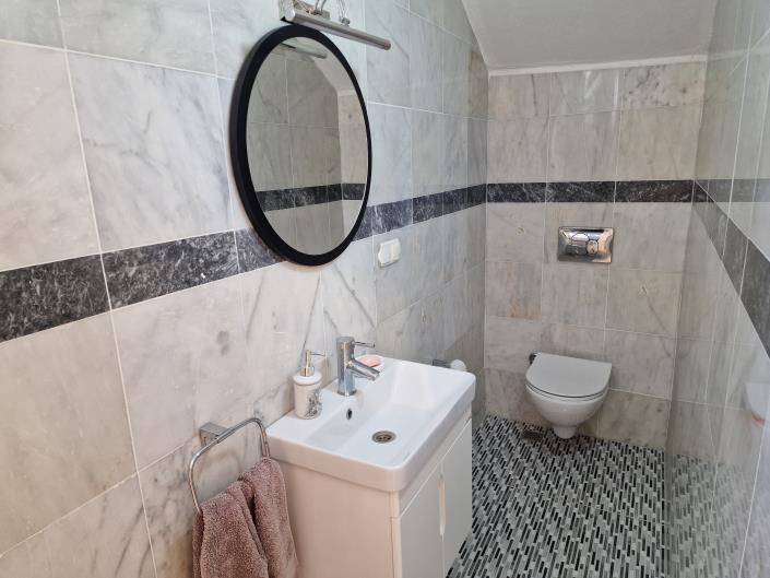 Image No.9-3 Bed Villa / Detached for sale