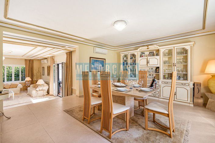 Image No.28-4 Bed Villa for sale