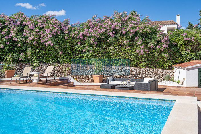 Image No.37-4 Bed Villa for sale