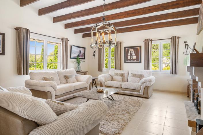 Image No.26-4 Bed Country House for sale