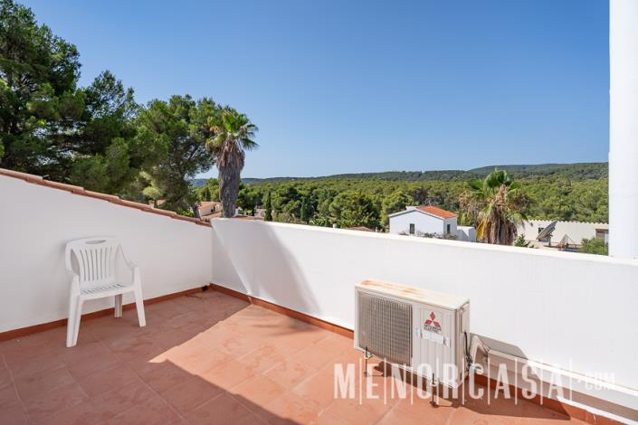 Image No.9-5 Bed Villa / Detached for sale