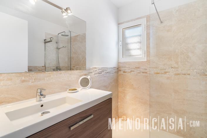 Image No.16-5 Bed Villa / Detached for sale